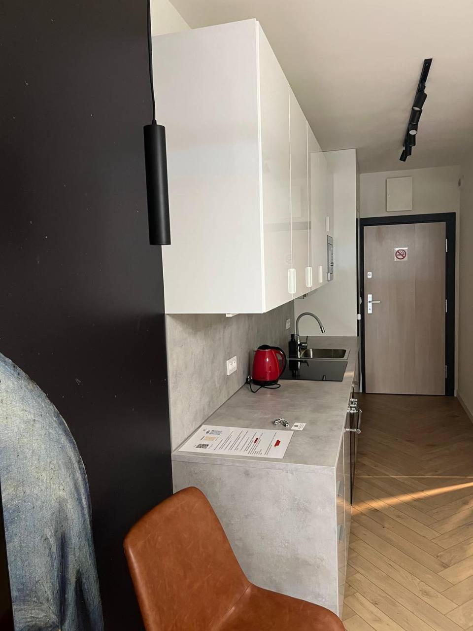 One-Bedroom Deluxe Apartment