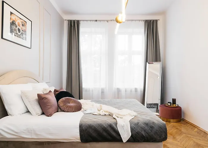 Luna Apartment - Loftaffair